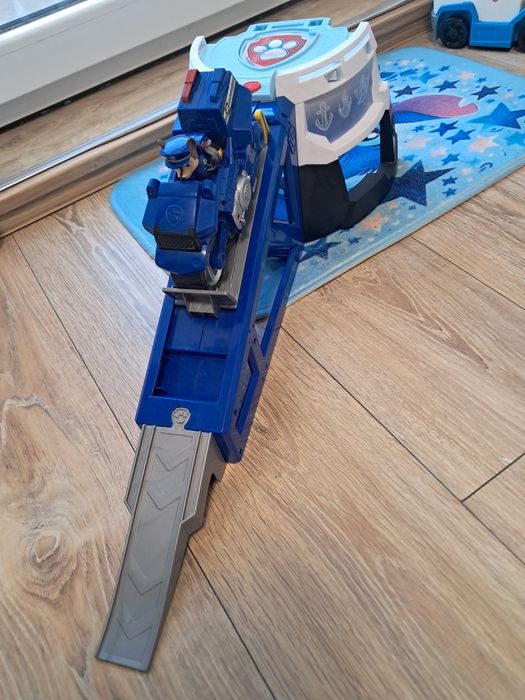 Пистата на Чейс, с мотора и кученцето