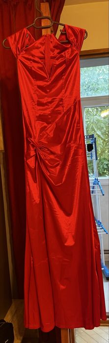 Rochie ocazie decupata