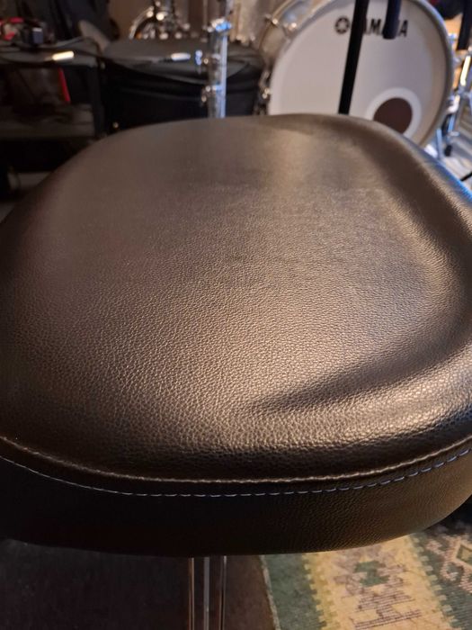 Scaun YAMAHA pentru tobe/pian