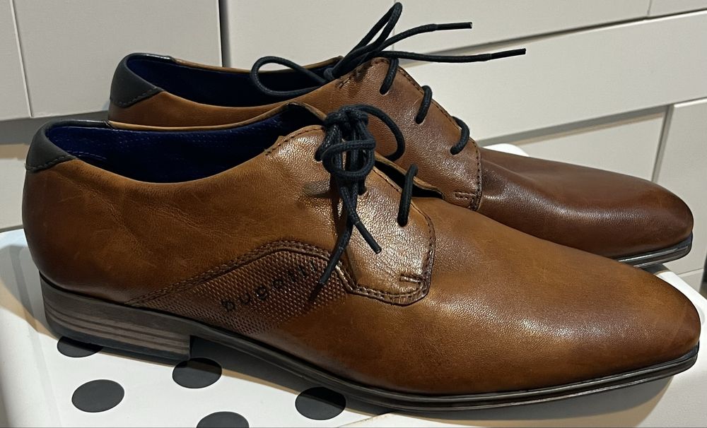 Туфли Bugatti мужские