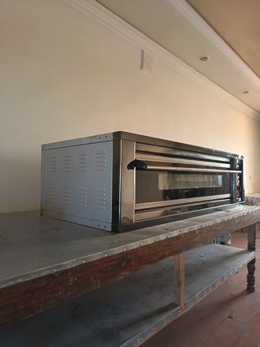 Печ духовка сотилади