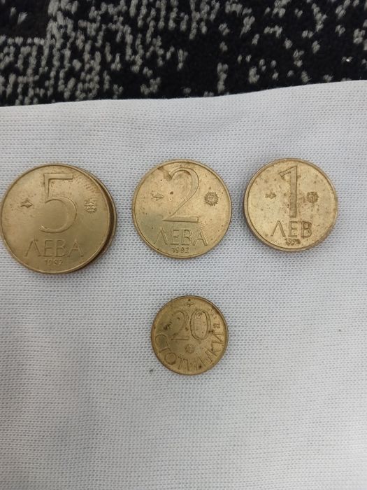 Стари български монети