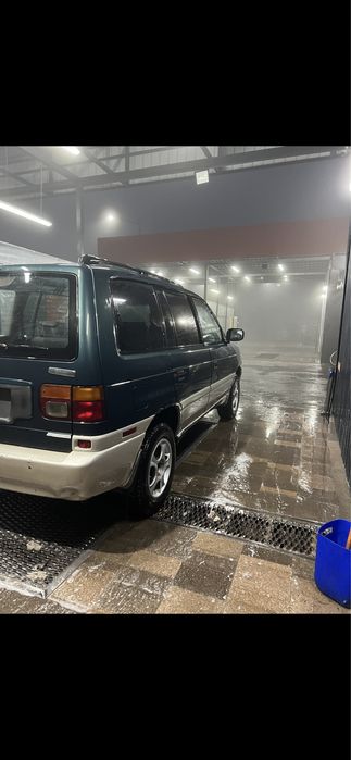 Продам машину мазда МПВ 96года