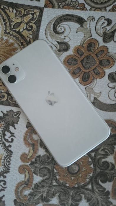 Iphone11 oq rang 256 talik
