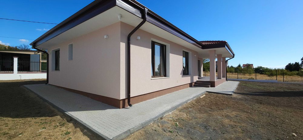 Продава се Къща в с. Дълбоки, Област Стара Загора - 148 кв.м за 1217 €/кв.м - Снимка #13