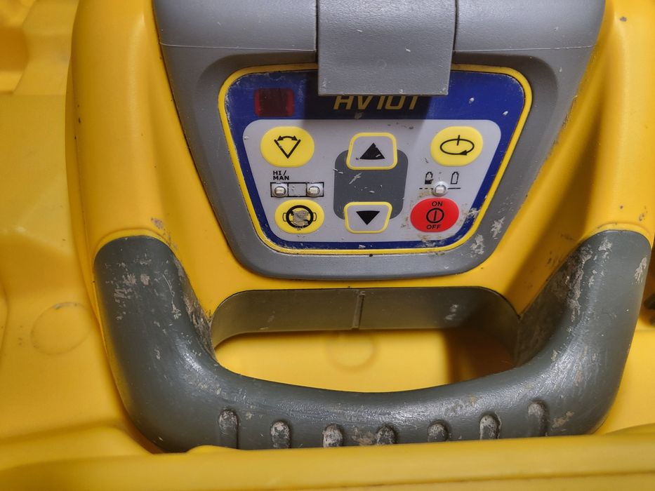 Laser rotativ calibrat la zi complet in cutie