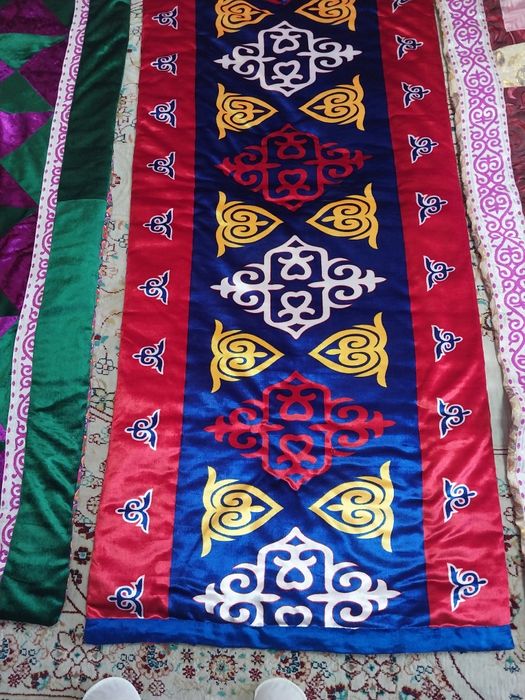 Құрақ көрпе на диваны