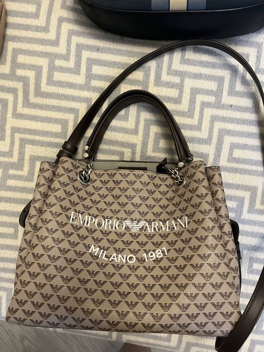 Сумки  Coach Armani Furla DKNy Ralph Lauren Longchamp