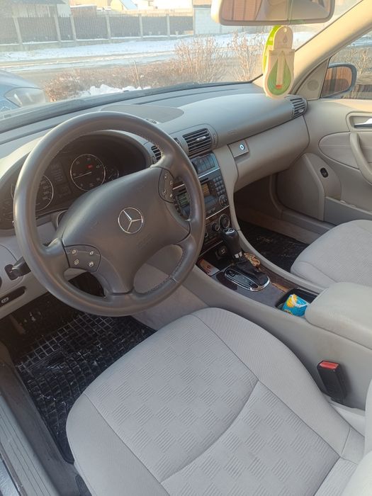 Vînd auto in stare foarte buna