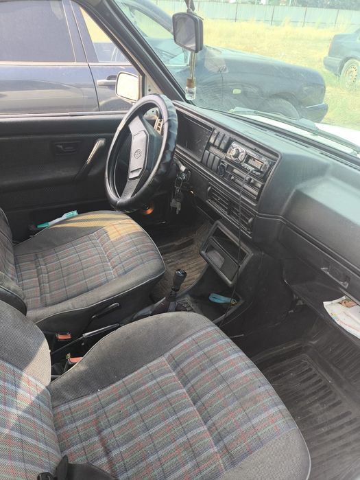 Продам Golf 2 1.8