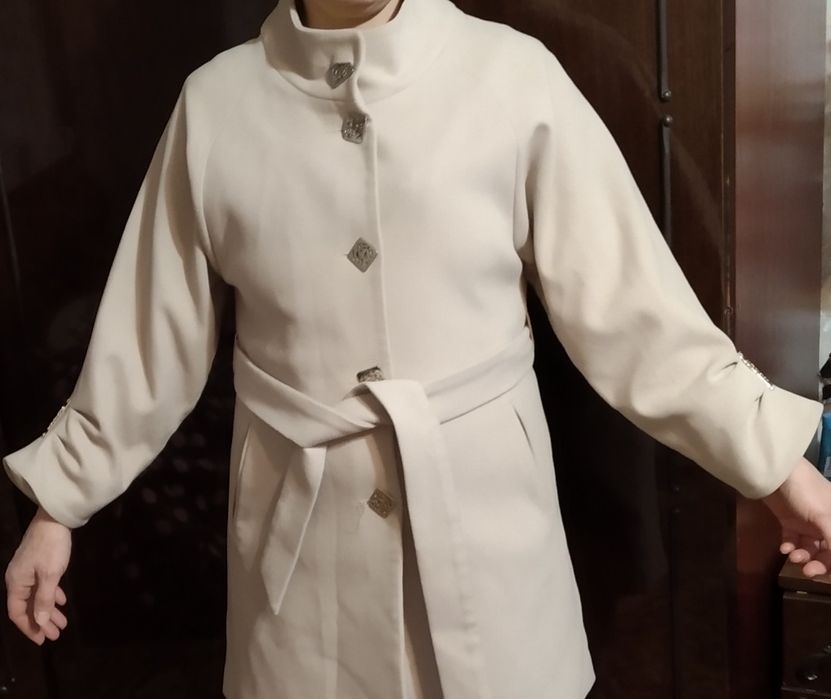 Шубы, пуховик, пальто