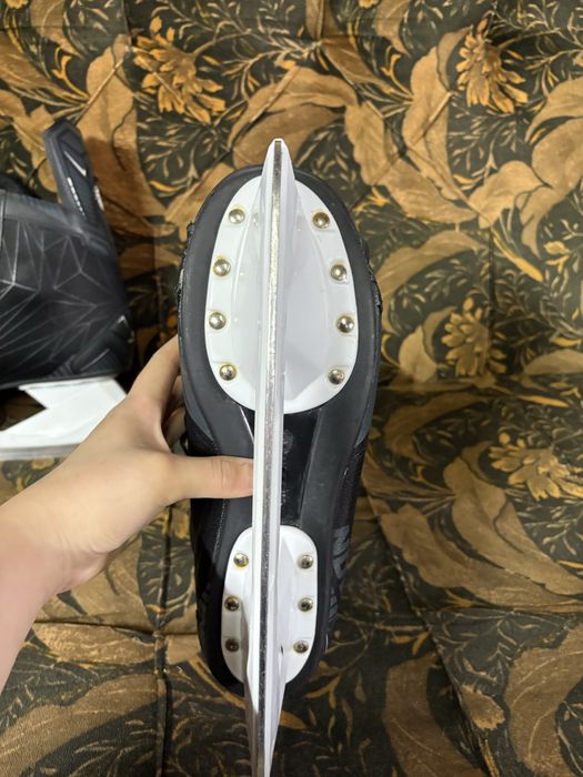 Коньки б/у 44размер жакдайы жаксы