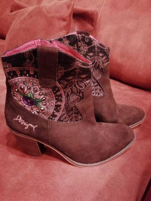 Desigual - красиви боти