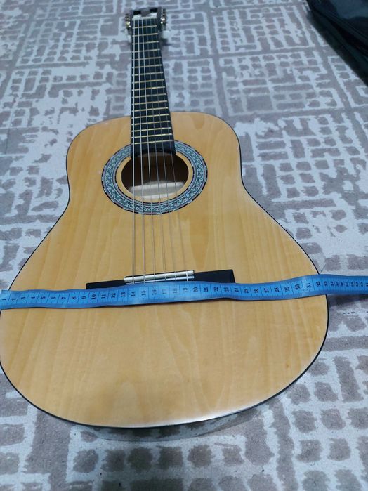 Гитара акустическая новая