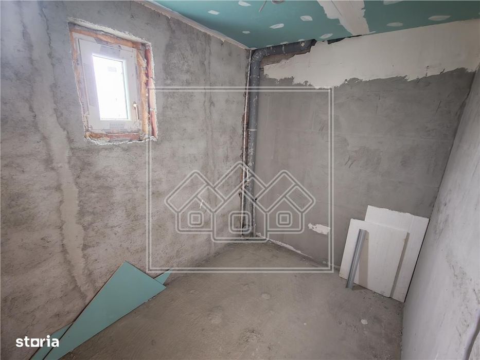 Ap de vanzare in Sibiu - 2 camere si 2 balcoane zona Turnisor