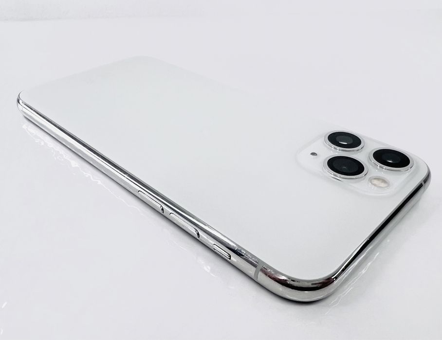 Apple iPhone 11 Pro 64GB Silver Отличен! Гаранция!