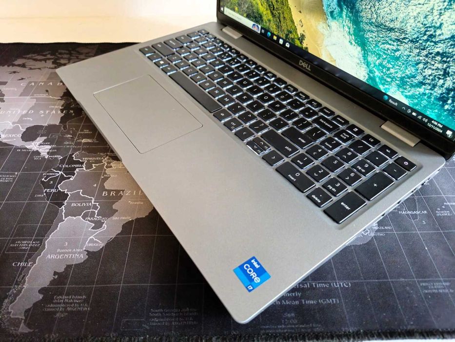 Dell Precision 3561 15,6 FHD i7-11850H nVidia T600 SSD 1TB 32GB RAM