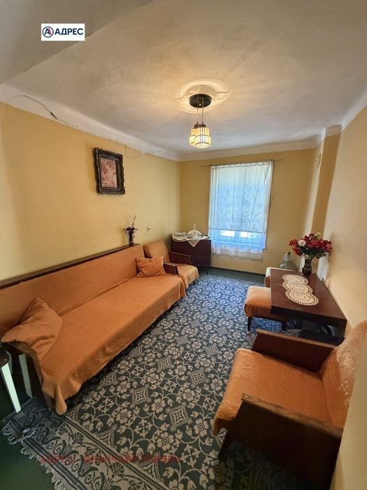 Къща в Плевен, област-гр.Долни Дъбник площ 105 цена 60000