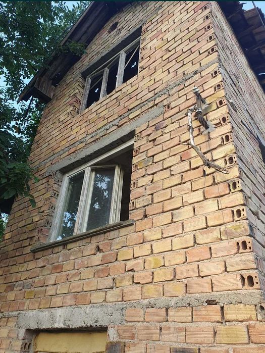 Продава къща в гр. Павел Баня