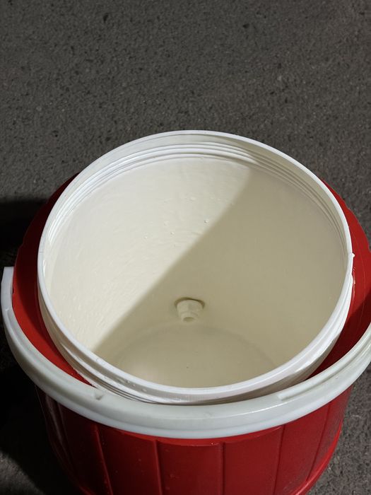 Термос для напитков на 10 литров