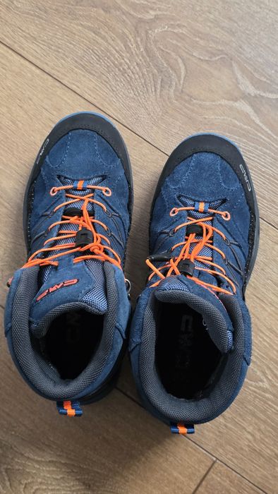 Ghete Munte / Bocanci Trekking CMP Rigel Mid - Mărimea 35 - Stare Exce