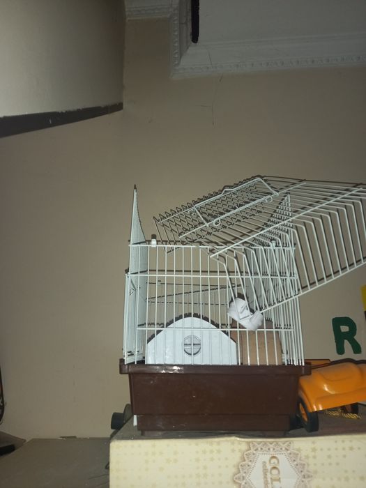 Продам клетка для попугаев