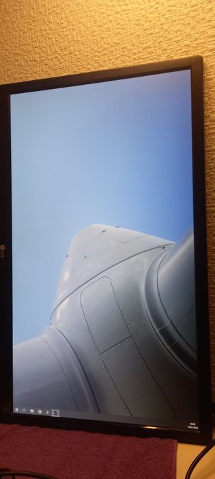 Монитор LG 22 дюйма модель 22M38A - B