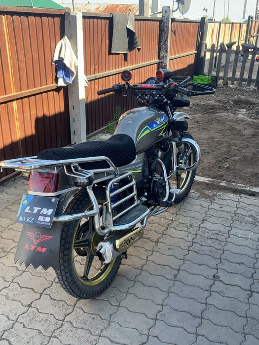 Продам мотоцикл LTM M9