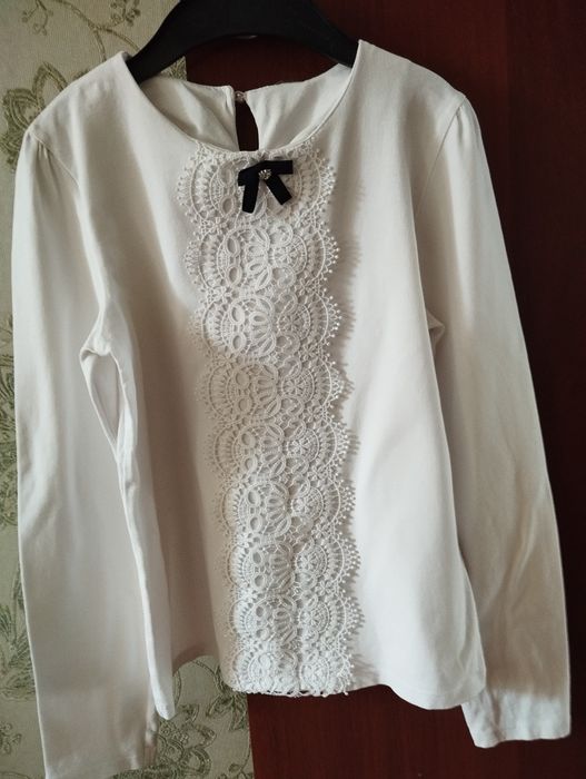 Блузки школьные 4,5,6 класс