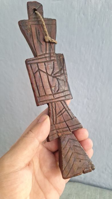 Pristonic vechi, pecetare zona Olteniei