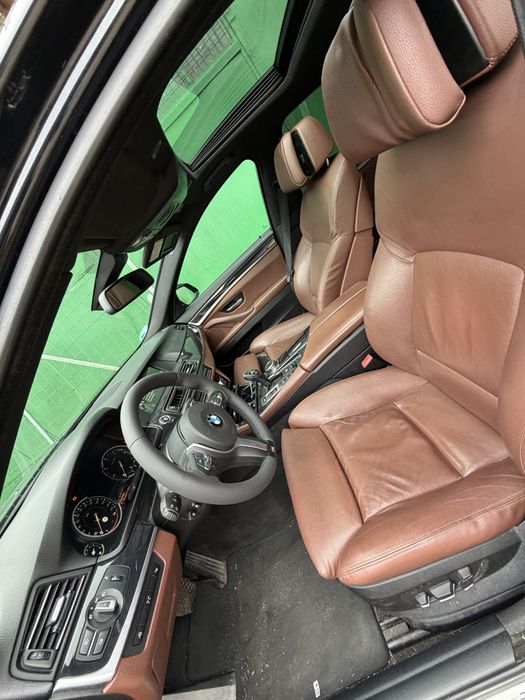 plansa bord hud bmw f10 f11 interior bmw f10 fete usi bmw f10 harman kardon