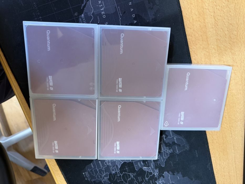 Casete de date  servet Quantum Ultrium 5 1500gb, 5 bucati
