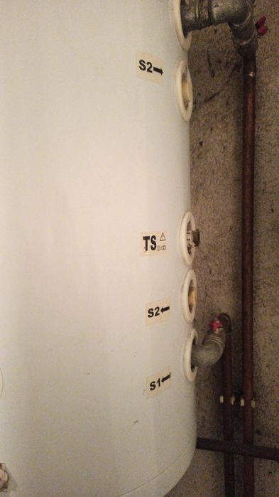 Vand boiler 140 l cu 2 serpentine, vas expansiune, pompa