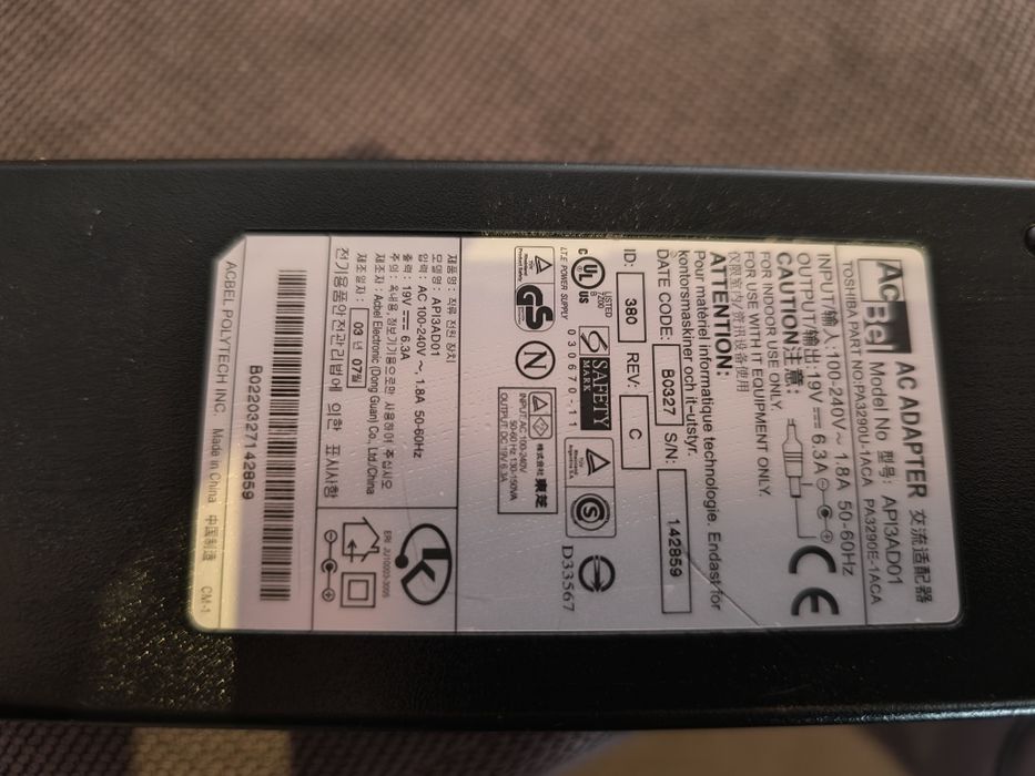 Ретро лаптоп Toshiba satellite sp20-s303