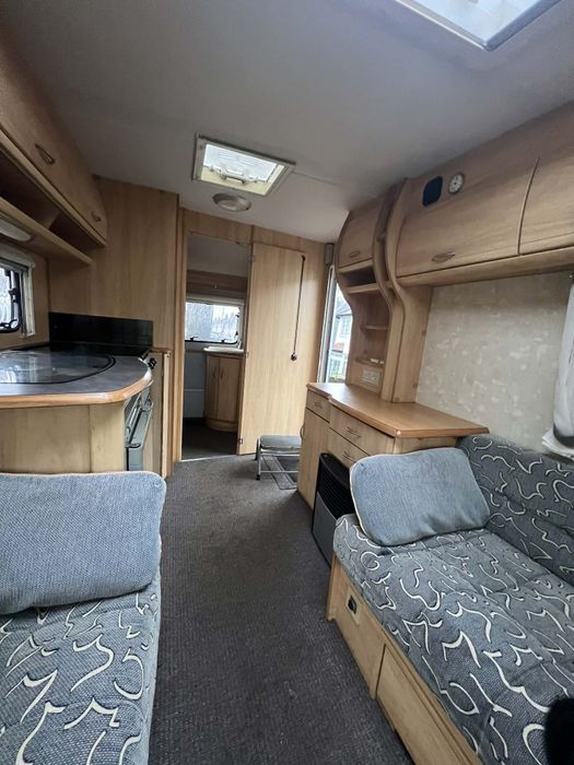 Sterling Vitesse Rulotă