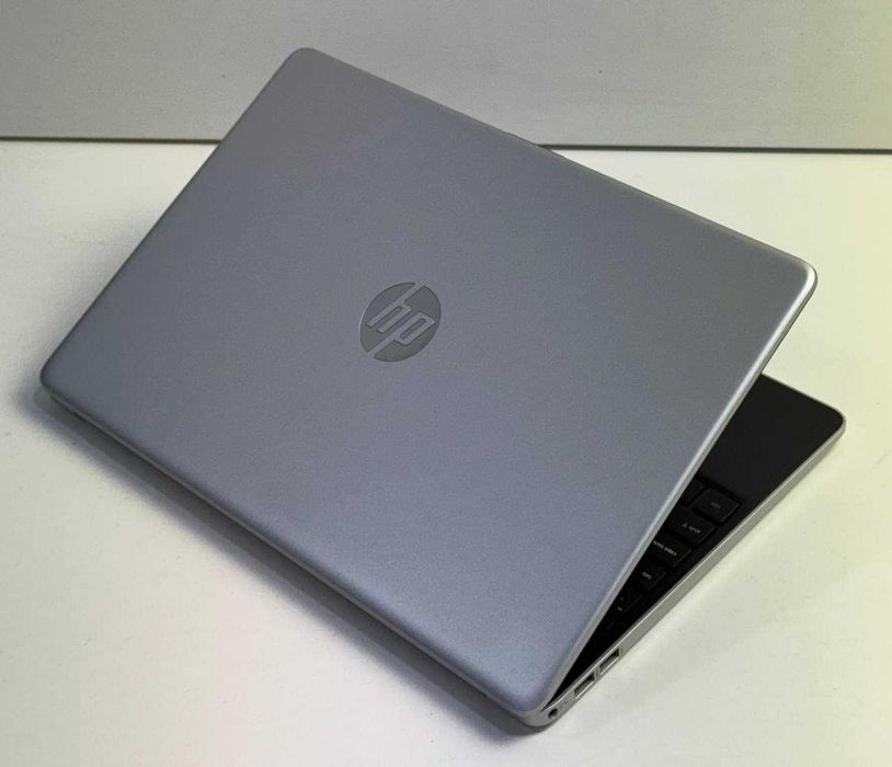 HP      Noutbook