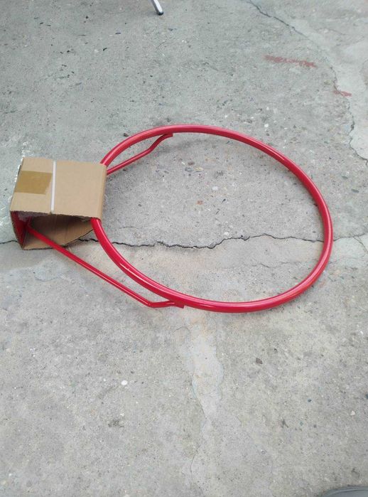 Баскетболен кош с мрежа, диаметър 45 см.