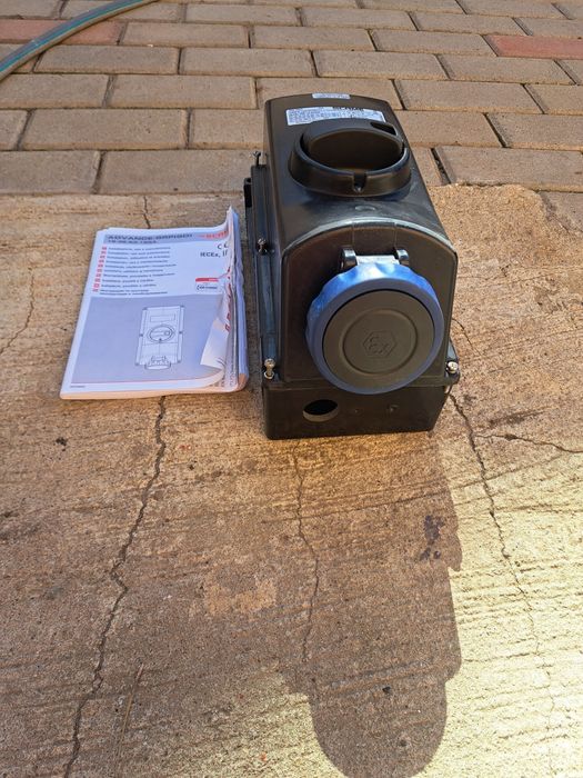 Priza industriala SCAME 504.1683-16A IP66  2P+E. ATEX