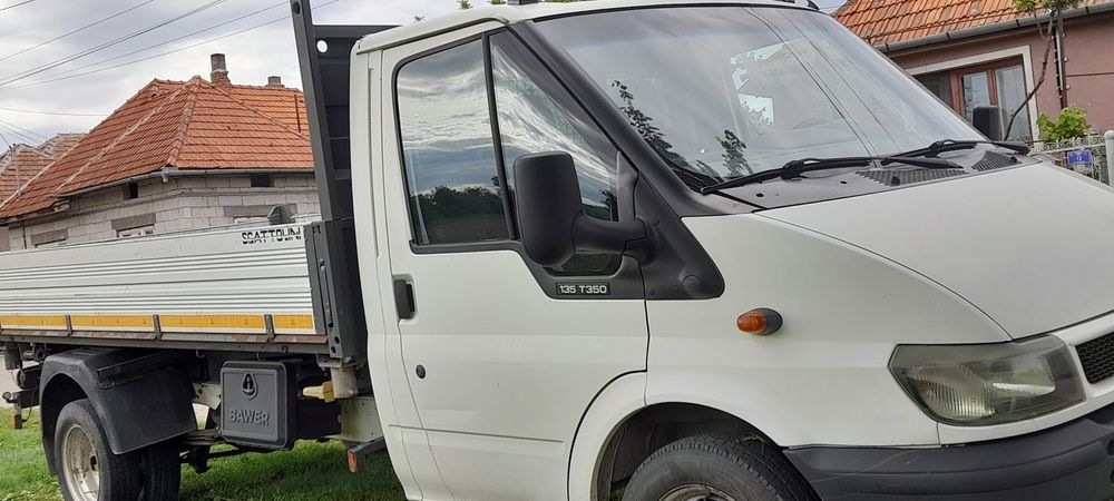 Camionetă Ford Tranzit