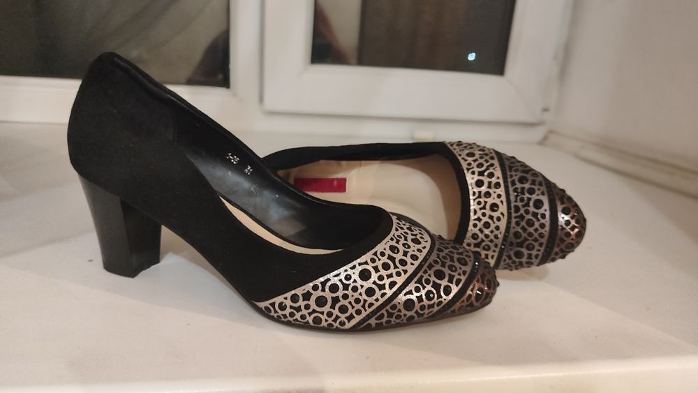 Обувь разная 39-40 и 41 размер