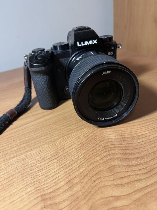 Lumix S5