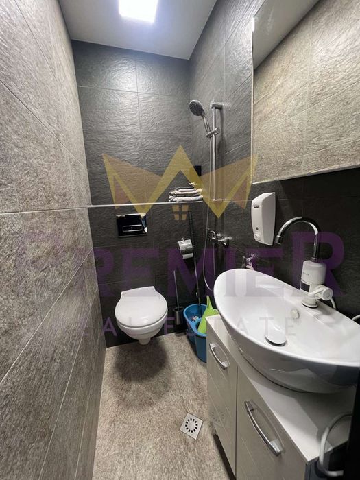 Дава се под наем Офис в Варна, Център - 90 кв.м за 650 € - Снимка #9