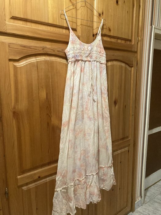 Предлагам дамски рокли.