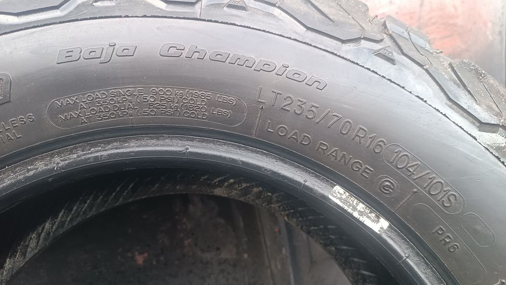 235/70/16 BF Goodrich Дот 4421