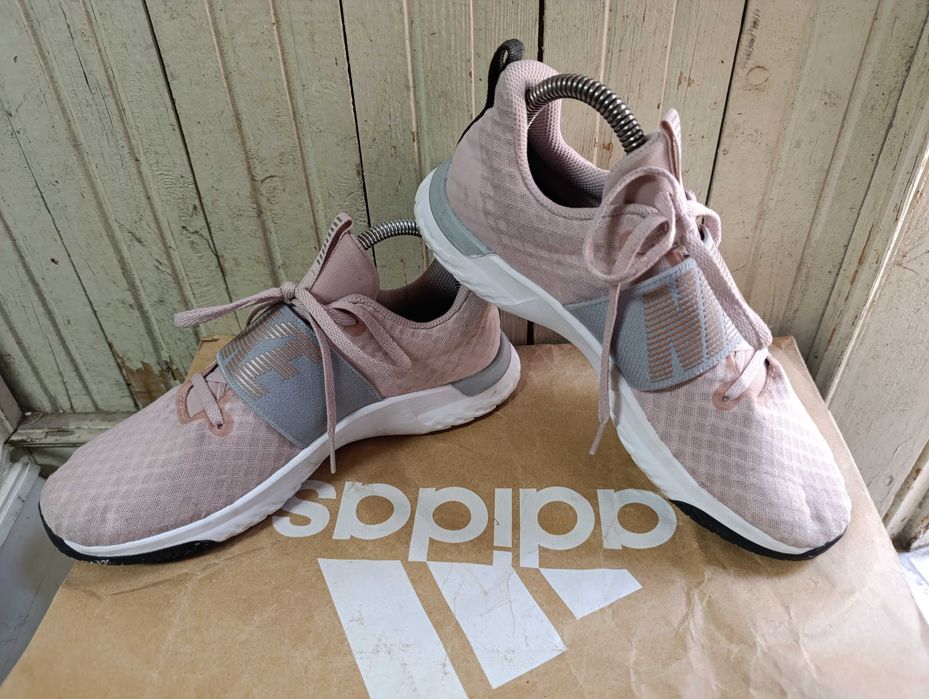 ''Nike In-Season TR 9''оригинални маратонки 40.5 номер