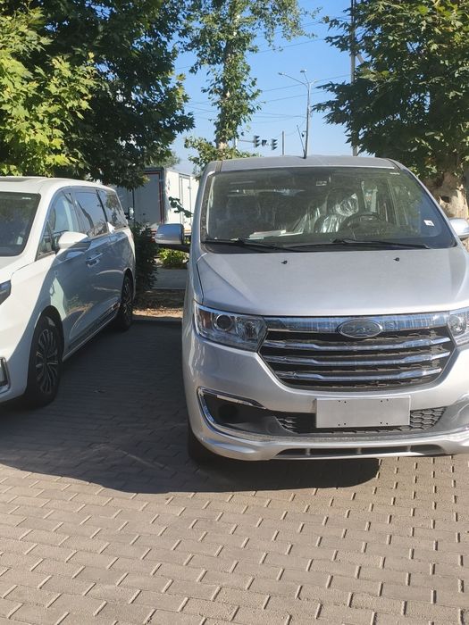 JAC avtosaloni M3 M4 x200