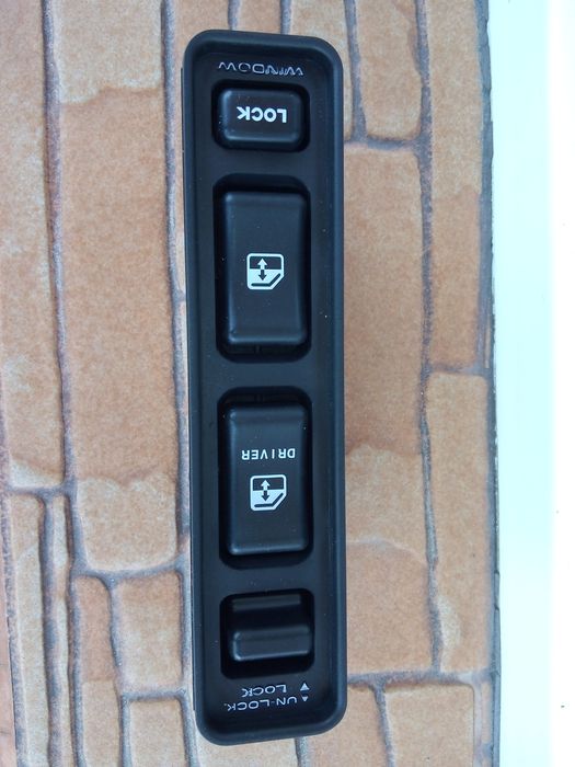 Копчета за стъкла СУЗУКИ ВИТАРА