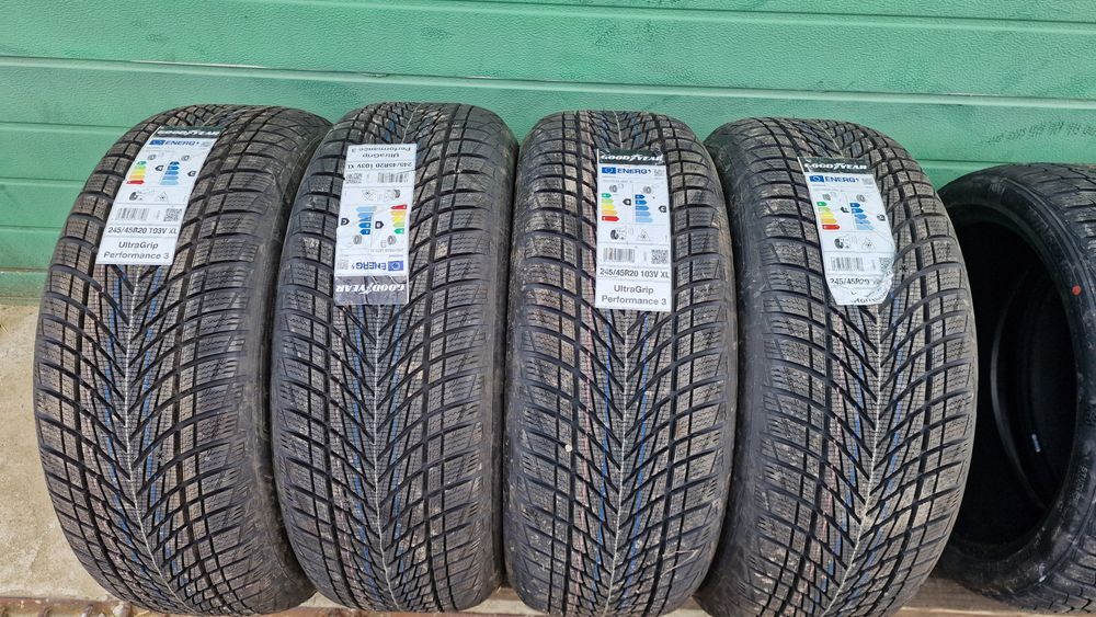 Anvelope 245/45R20 marca Goodyear, DOT 2024,M+S,noi