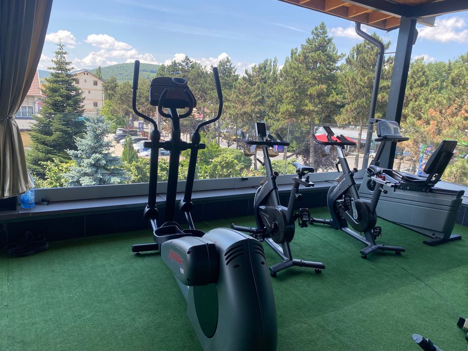 Vând afacere Salǎ Fitness