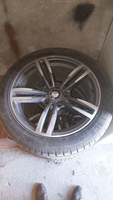 Продам диски с покрышками для BMW
